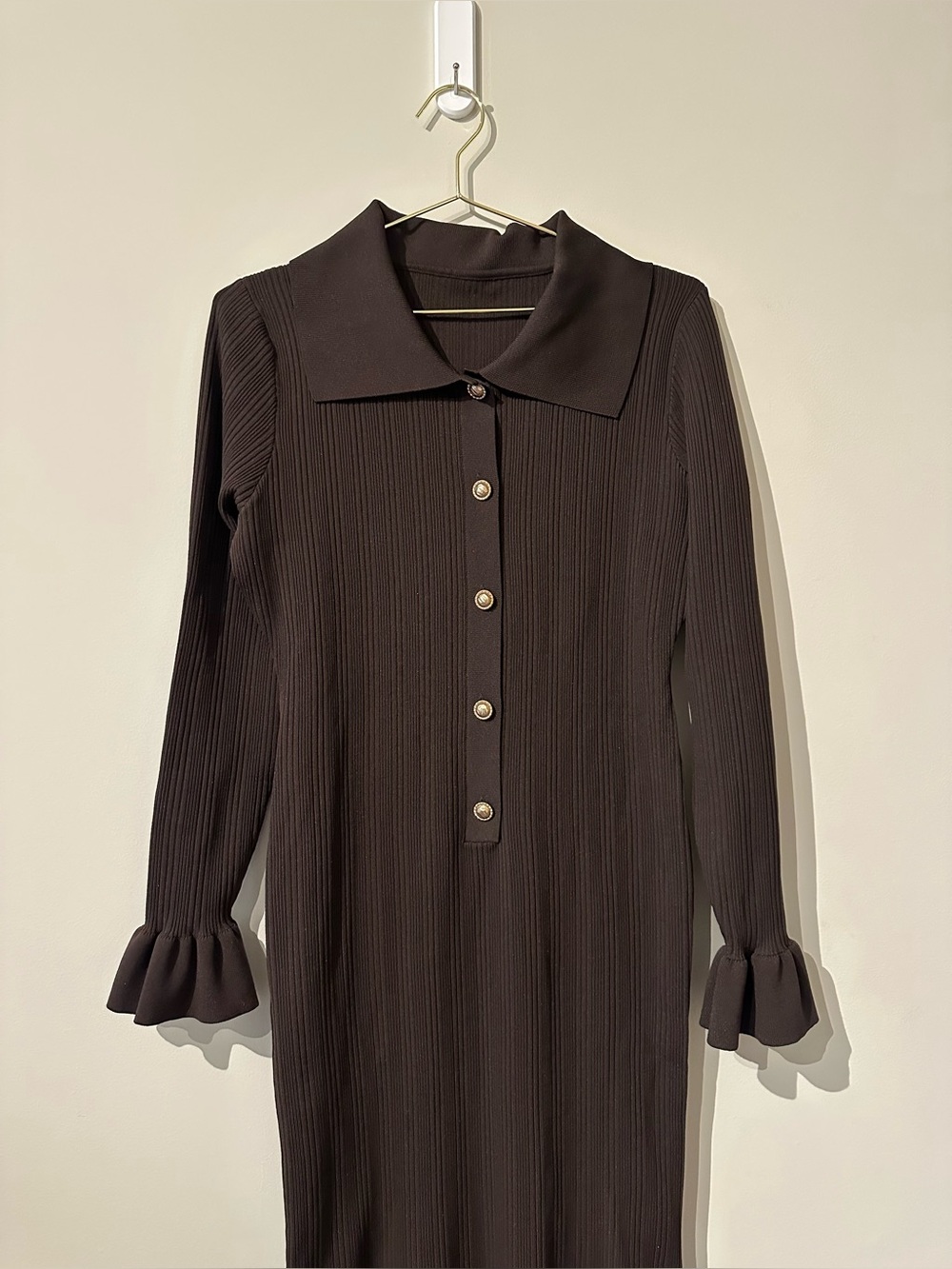 Commense Mermaid Hem Collared Knit Maxi Dress in Dark Brown size Large. NWT - Picture 4 of 9